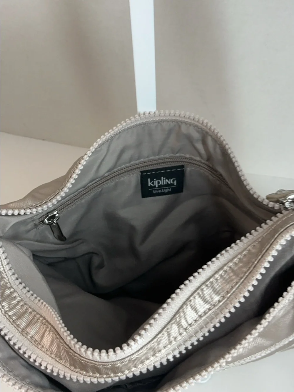 Kipling pre owned